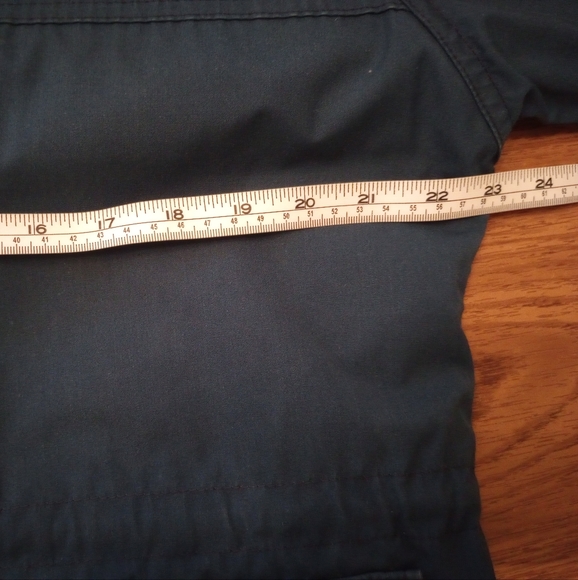 Made in USA Woolrich women's vintage flannel-lined coat L - Picture 6 of 9